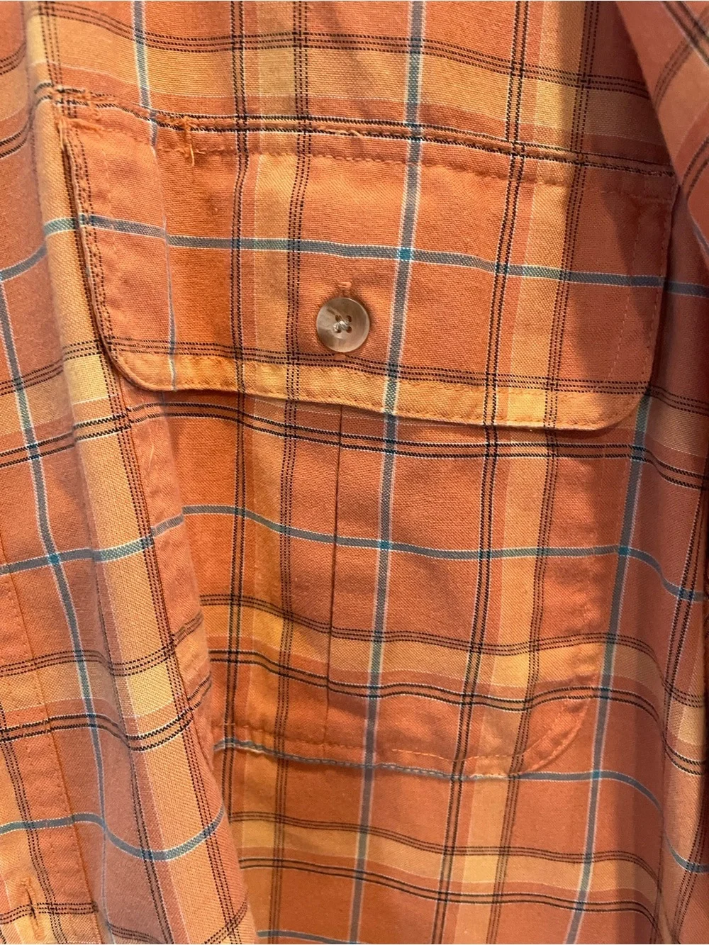 Cabela’s short sleeve button up peach blue plaid Classic pocket shirt Men’s 2XT